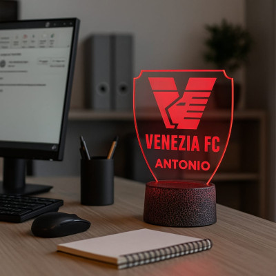 Lampada in Plexiglass Disegno Stemma del Venezia Calcio e Nome Personalizzato